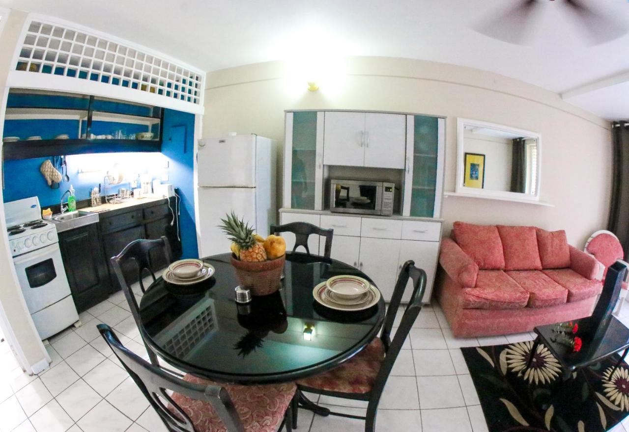 Fisherman Point Beach Resort Ocho Rios Esterno foto