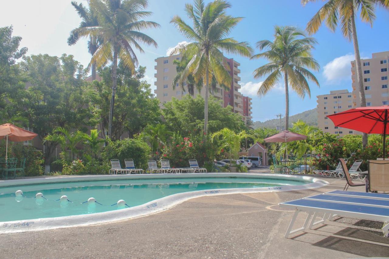 Fisherman Point Beach Resort Ocho Rios Esterno foto